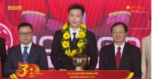 Hoàng Đức vượt Quang Hải và Đình Bắc để lập hat-trick giải thưởng Quả bóng Vàng Việt Nam_694f2676963b4.webp