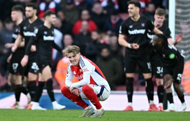 5 điểm nhấn Arsenal 0-1 West Ham: Pháo thủ lệch thước ngắm; Tấm thẻ đỏ quá nghiệt ngã_695a6cad361d3.jpeg
