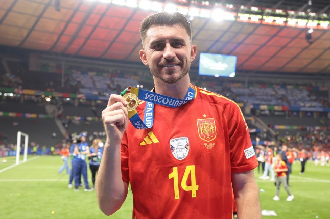 Al Nassr chốt giá bán Laporte cho Arsenal_695a47cfd07ff.jpeg