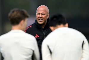 Arne Slot cân nhắc ba vấn đề lớn trước trận gặp Burnley_695a314b2ee96.jpeg