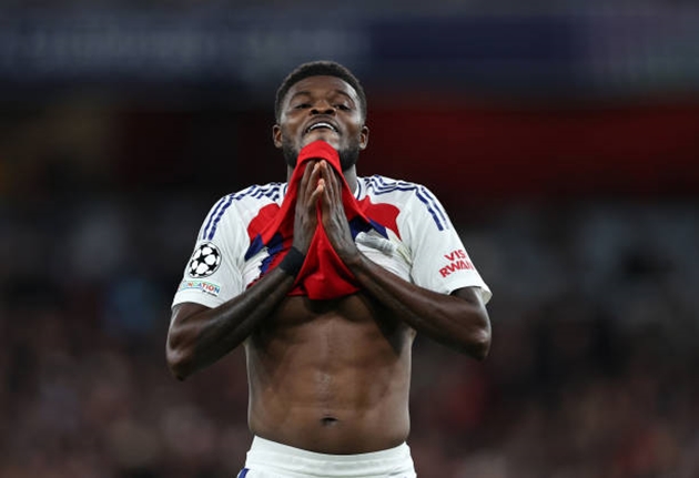 Arsenal bất ngờ “quay xe” với Thomas Partey_695a965c588b7.jpeg
