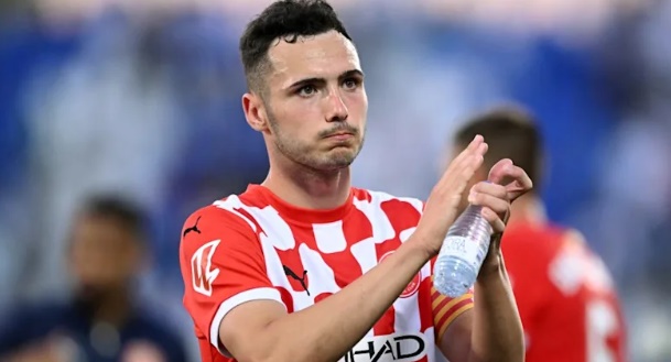 Arsenal cân nhắc chiêu mộ Arnau Martinez_695a35022327f.jpeg