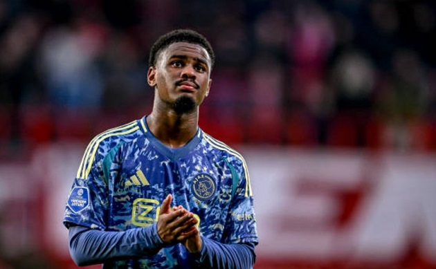 Arsenal có thể tìm thấy phiên bản Timber tiếp theo từ Jorrel Hato_695a493d09157.jpeg