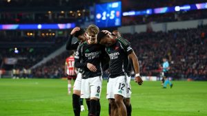 Arsenal đè bẹp PSV, Henry nhắn gửi Real và Atletico hãy coi chừng_695a693355c5b.jpeg