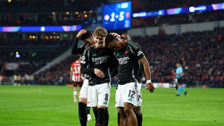 Arsenal đè bẹp PSV, Henry nhắn gửi Real và Atletico hãy coi chừng_695a693355c5b.jpeg