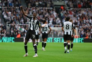 Arsenal dự chi 120 triệu mua thêm tiền đạo_695a9d8ddebed.jpeg