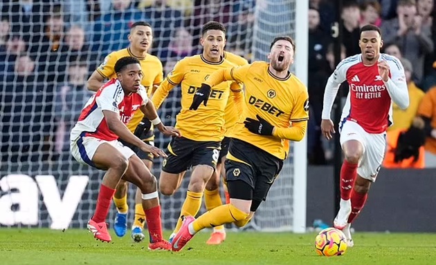 Arsenal dùng Bruno Fernandes để kháng cáo thẻ đỏ của Lewis-Skelly_695a752f30765.jpeg