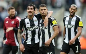 Arsenal nên chiêu mộ Tonali hay Guimaraes?_695a6a2c5526d.jpeg