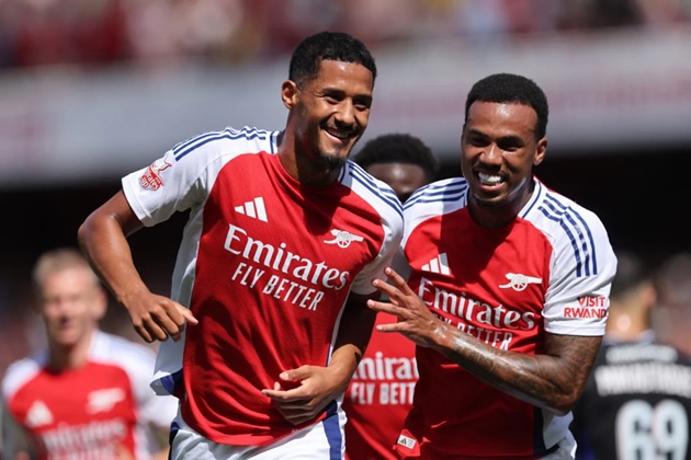 Arsenal phản ứng trước động thái cuỗm Saliba của Real_695a949a7d822.jpeg