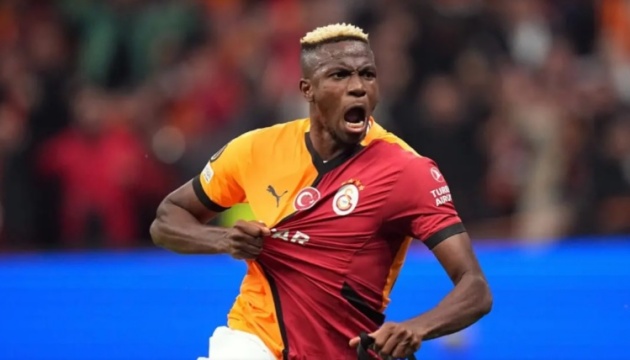 Arsenal săn tiền đạo: Osimhen, Gyokeres hay Isak là số 9 hoàn hảo?_695a6d5ec4fd3.jpeg