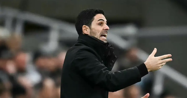 Arsenal sử dụng ai ở vị trí trung phong trước West Ham?_695a6cdd5e3e6.jpeg