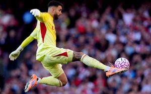 Arsenal tăng lương cho Raya sau mùa giải ấn tượng_695a2b5930f4a.jpeg