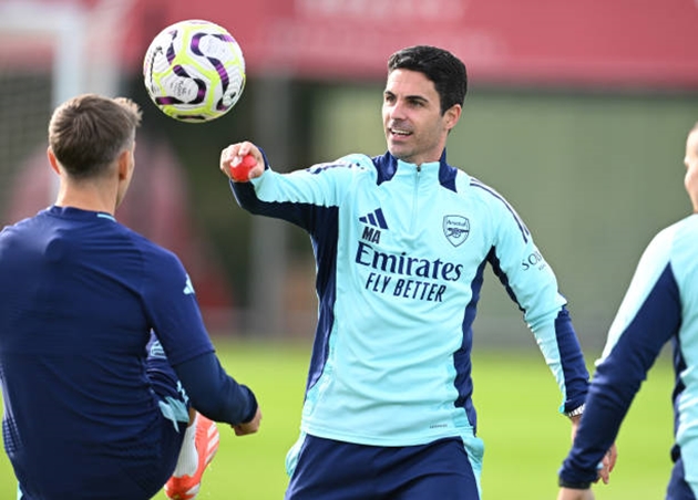 Arsenal tập luyện: “Mỏi mắt” tìm Saka; Tân binh trở lại_695a936384844.jpeg