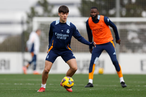 Arsenal thâu tóm Guler: Khả năng thành công là bao nhiêu?_695a6b35eaffd.jpeg