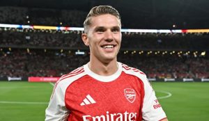 Arteta bỏ ngỏ khả năng ra mắt của Gyokeres ở trận đấu với Tottenham_695a3b5db5c92.jpeg