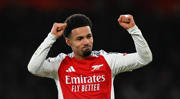 Bản hợp đồng mới và thử thách khổng lồ của Nwaneri tại Arsenal_695a3e7c5239e.jpeg