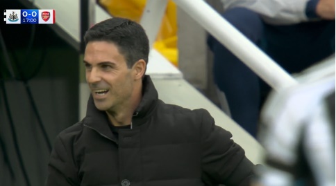 Biểu cảm của Arteta khi trọng tài từ chối quả 11 mét cho Arsenal_695a2d80ea5f5.jpeg