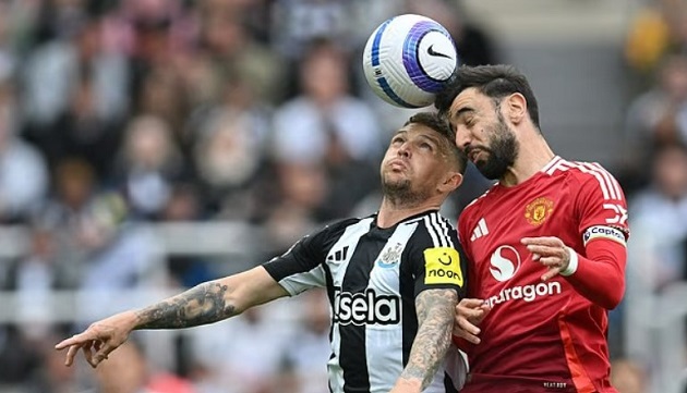 Boxing Day trầm lắng, Ngoại hạng Anh chỉ đá một trận_695a2717c9a74.jpeg