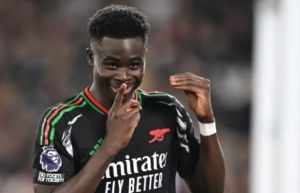 Bukayo Saka có hành động ‘gây bão’ mạng xã hội_695a8598e9726.jpeg