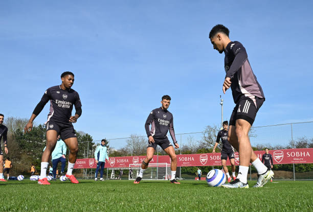 Buổi tập cuối của Arsenal trước đại chiến MU: Vũ khí bí mật; Dấu hỏi 2 trụ cột_695a67ad1aea8.jpeg