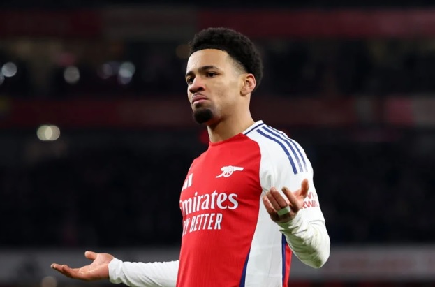 Cầu thủ 17 tuổi vượt trội tất cả trong trận Leicester – Arsenal_695a6efc523ed.jpeg