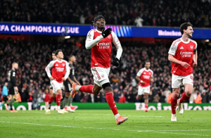 CĐV Arsenal sẽ thích điều Noni Madueke làm sau khi ghi bàn_695a1d4ef0a71.png
