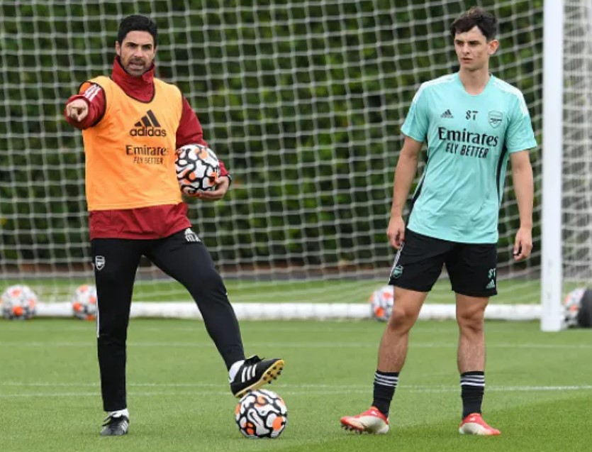 Charlie Patino nói lời chia tay xúc động với Arsenal_695aa1d6e44c0.jpeg