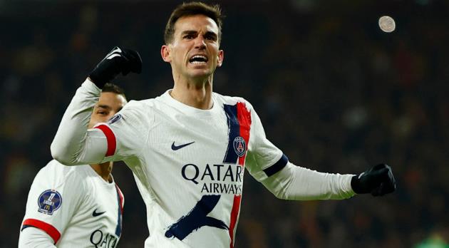 Chuyển nhượng tối 30/10: Arsenal nhắm Ruiz; Osimhen là ứng viên thay Lewandowski_695a2657aae01.jpeg