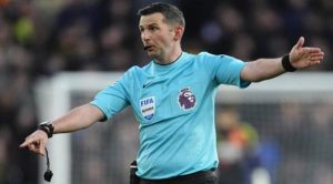 Cựu giám đốc PGMOL bênh vực Arsenal, yêu cầu loại Michael Oliver_695a75a29eb76.jpeg