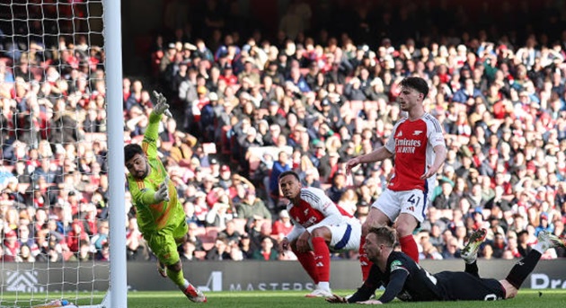 Để thua West Ham, Arsenal coi như vỡ mộng vô địch_695a6cbc2b524.jpeg