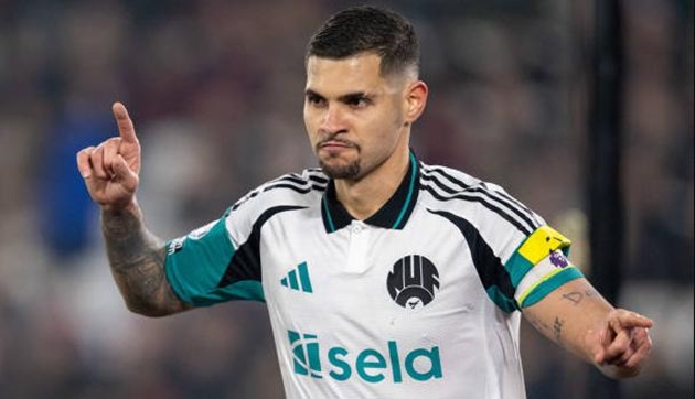 Fabrizio Romano gieo sầu cho NHM Arsenal về thương vụ Bruno Guimaraes_695a62ad2389e.jpeg