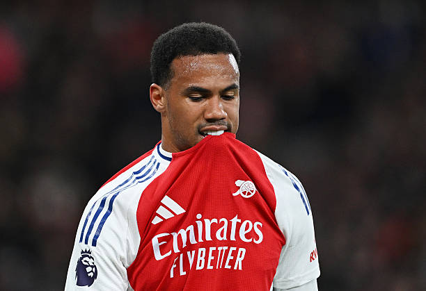 Gabriel chấn thương là lúc Arteta trình làng hai “vũ khí bí mật”_695a1fb968471.jpeg