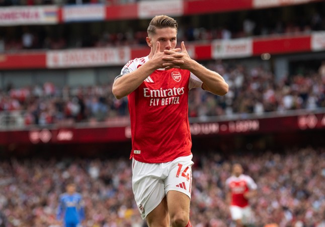 Gael Clichy giải thích lý do Arsenal cần Gyokeres hơn Isak_695a31eecbfcc.jpeg