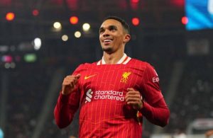 Gallas muốn đổi Ben White lấy Alexander-Arnold_695a911f7f280.jpeg