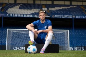 Gary Lineker bất ngờ khi Arsenal bỏ qua Liam Delap trong chuyển nhượng_695a49c81301f.jpeg