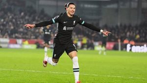 Gary Lineker dự đoán ngôi vô địch khi Arsenal bám đuổi Liverpool_695a77b61d0a6.jpeg