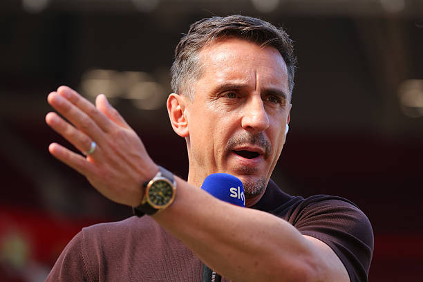 Gary Neville: Madueke giỏi hơn tôi nghĩ, rê bóng như Robben_695a30ac19a7e.jpeg
