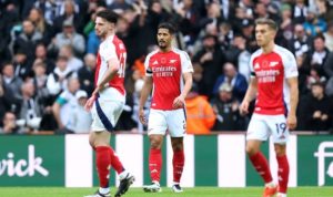 Gary Neville tin Arsenal vẫn sáng cửa vô địch_695a8d8e759b7.jpeg