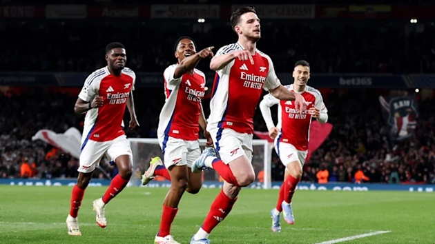 Giá trị đội hình Man Utd lao dốc, Napoli và Arsenal cũng góp mặt_695a461f4978d.jpeg