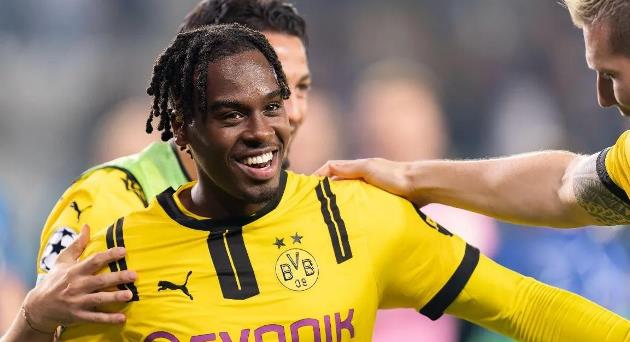 Gittens lọt tầm ngắm Arsenal, được kỳ vọng tạo đột biến tấn công_695a4d5bc926f.jpeg