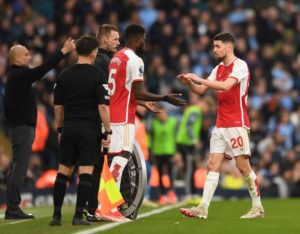 Hàng tiền vệ Arsenal hè 2025: 2 đến 2 đi?_695a97c278508.jpeg