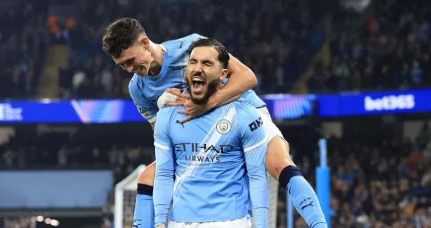 Hargreaves cảnh báo Arsenal trước cuộc đua vô địch Ngoại hạng Anh_695a244528454.jpeg