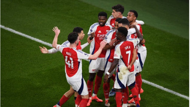 Hậu vệ bắt đắc dĩ của Arsenal khiến Diaz tắt điện_695a8fa7c96f4.jpeg