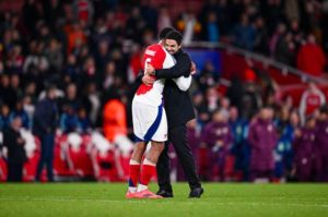 Hình ảnh xúc động ngày sao trẻ Arsenal ra mắt Champions League_695a96cd4b04e.jpeg