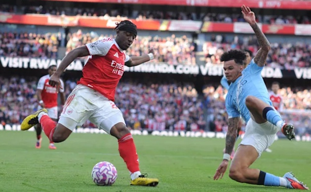 Madueke dính chấn thương ở trận hòa 1-1 với Man City_695a2ebe7f446.jpeg