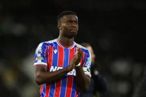 Marc Guehi vô tình lộ chiến thuật của Palace trước Arsenal_695a151a4a7b1.webp