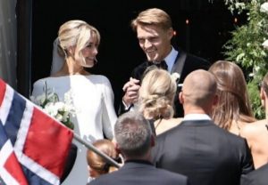 Martin Odegaard tổ chức lễ cưới tại Oslo, dàn sao Arsenal góp mặt_695a464218f63.jpeg