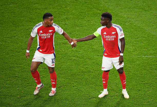 Micah Richards choáng ngợp với viện binh của Arsenal_695a9654ad485.jpeg