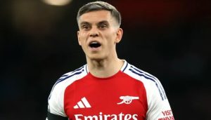 Mikel Arteta cập nhật chấn thương của Trossard trước đại chiến MU_695a390cd4d2c.jpeg