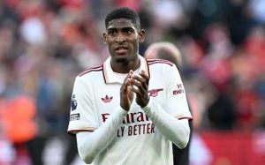 Mosquera giúp Arsenal vượt qua nỗi lo Saliba_695a2fac31c52.jpeg